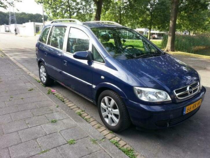 Opel Zafira 1.6 16V 2005 Blauw