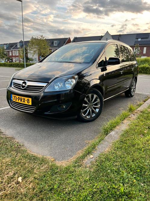 Opel Zafira 1.8 111 Year limited Edition, 7 personen