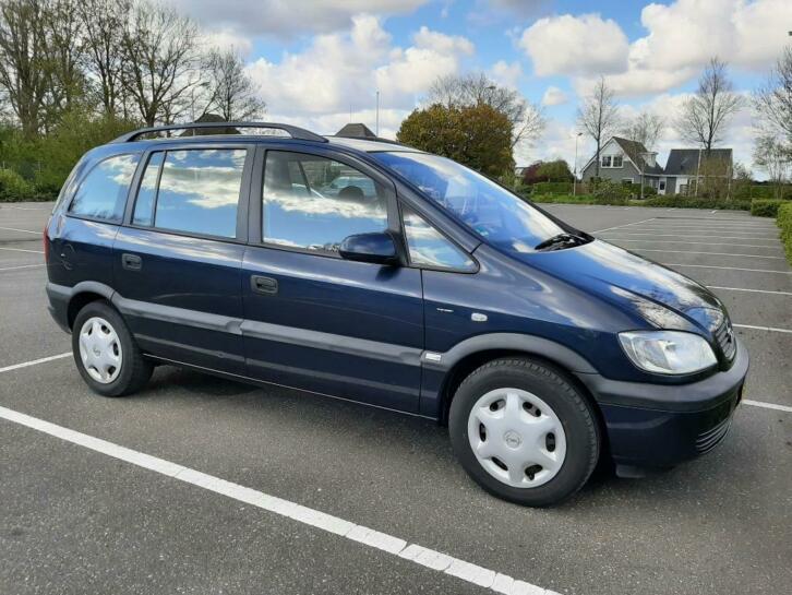 Opel Zafira 1.8 16V 2001 Blauw 7 persoons