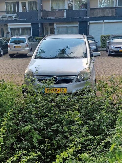 Opel Zafira 1.8 2005 Grijs