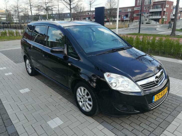 Opel Zafira 1.8 2009 Zwart