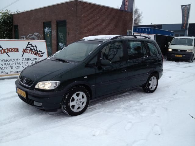 Opel Zafira 2.0 Di Elegance