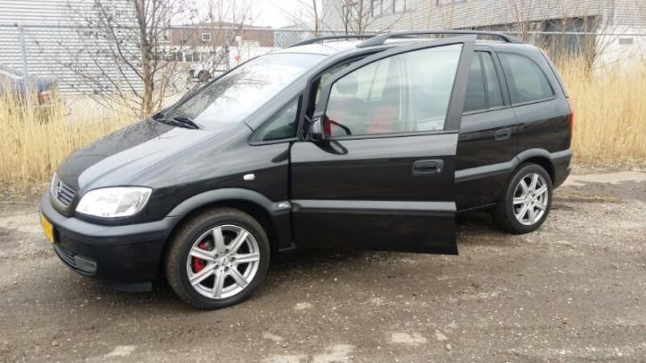 Opel Zafira 2.2 16V 2001 SPORT Ecc