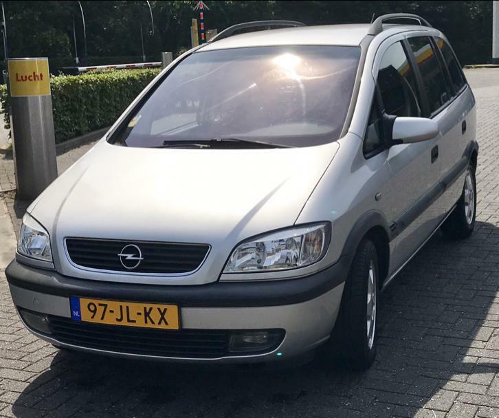 Opel Zafira 2.2 (7 zitter met ketting)