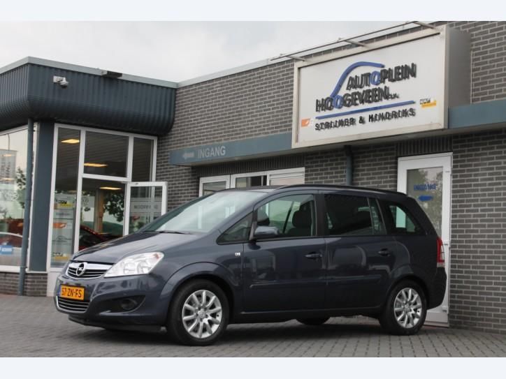 Opel Zafira 2.2 Temptation  NAVI  CRUISE  105.DKM  7-PER