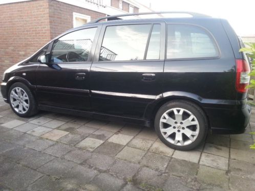 opel zafira z20let opc turbo in ond te koop, leder Recaro.