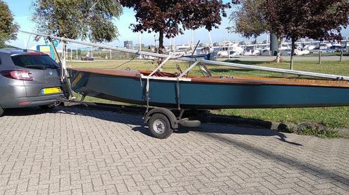 Open Zeilboot - Hornet - hout - Incl Trailer - omg Goeree