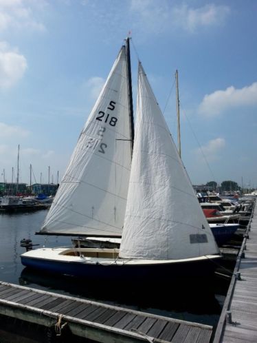 Open zeilboot type Skarl 645