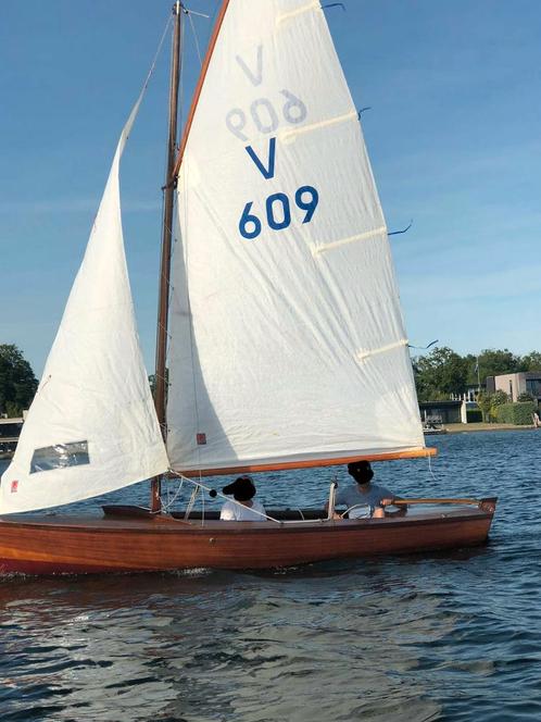 Open zeilboot , Vrijheid, goed onderhouden excl trailer  .
