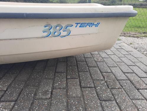 Opknap roeiboot te koop