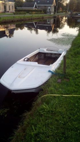 Opknapper speedboot