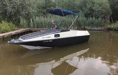 Opknapper Speedboot met trailer en 55 pk motor