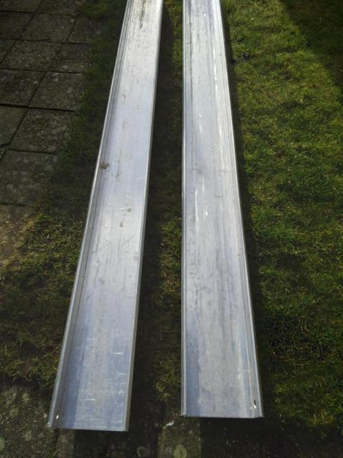 oprijplaten  zgan  aluminium  2,50 lang  19,5 cm breed