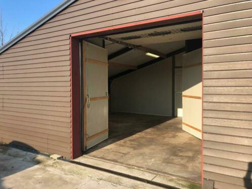 Opslagruimte  garagebox 42m2 te huur