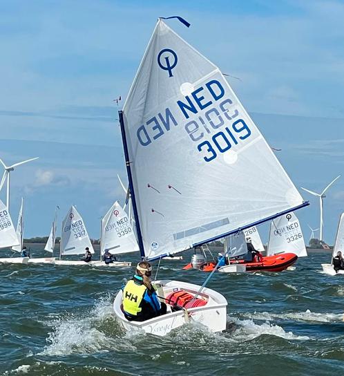 Optimist NED 3019 compleet, Incl meetbrieven