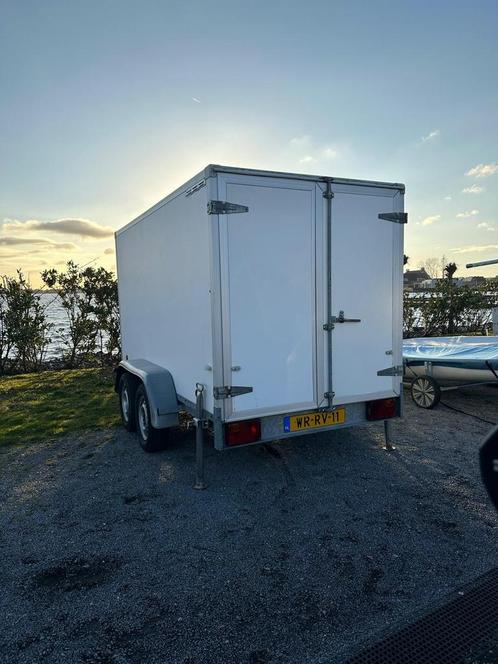 Optimist trailer with two boats