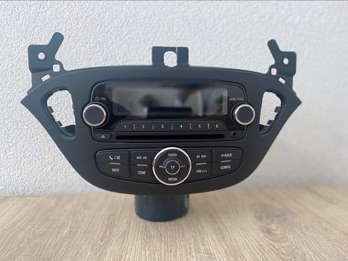 Orgineel nieuwe Opel Corsa  Adam autoradio (radio cd speler