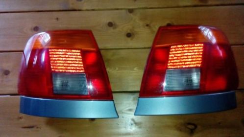Orginele achterlicht units van Audi A4 B5