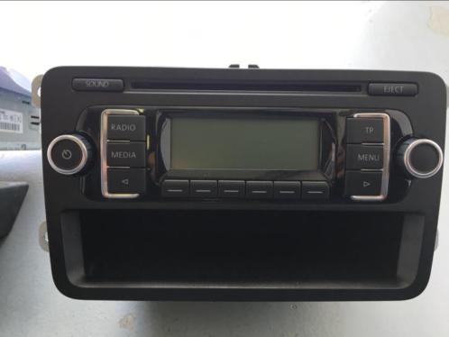 ORGINELE Volkswagen RCD 210 radio cd speler Mp 3 met code