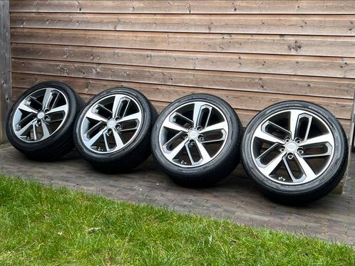 Orig Hyundai Kona 18 inch velgen  Hankook zomerbanden