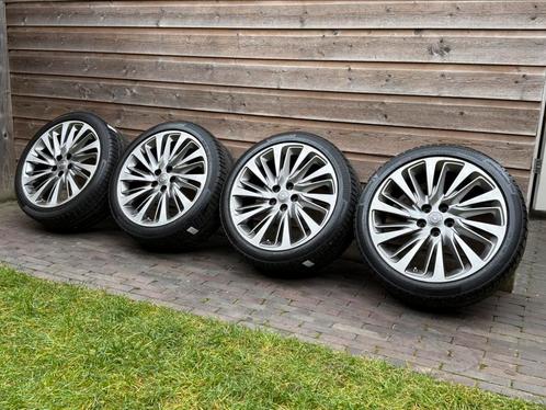 Orig Opel Astra K 18 inch velgen  Continental winterbanden