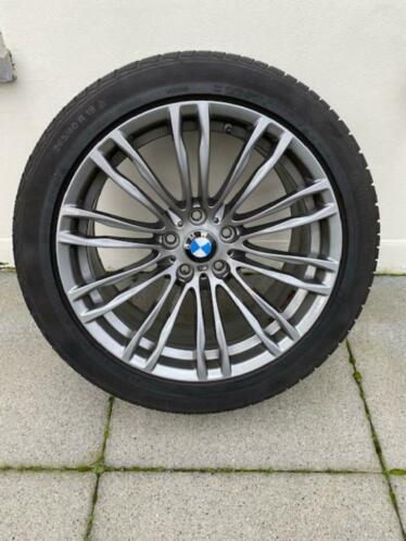 Origineel BMW M5 Velgen  Winterbanden 19 Inch 345 M Dubbels