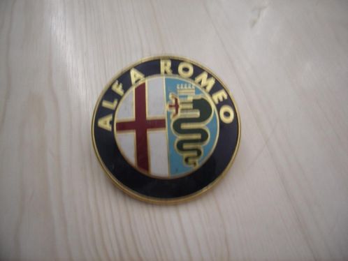 Origineel embleem  van alfa romeo te koop