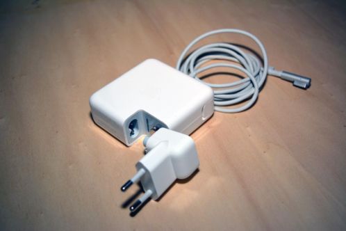 ORIGINELE Apple 60W MagSafe Power Adapter