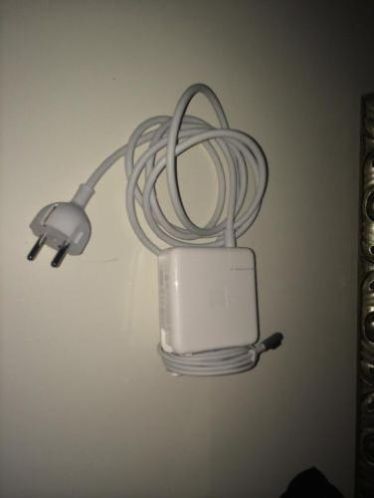 Originele Apple 85w magsafe adapter voor macbookproair