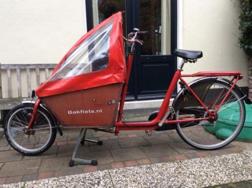 Originele Bakfiets cargo bike met huif en afdekzeil