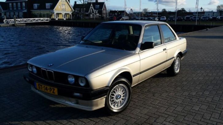 Originele BMW 3-Serie 1.8 I 318 K6 1987 E30 Coupe Beige