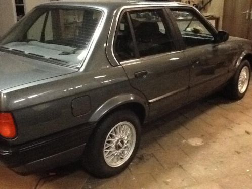 Originele BMW 316i E30