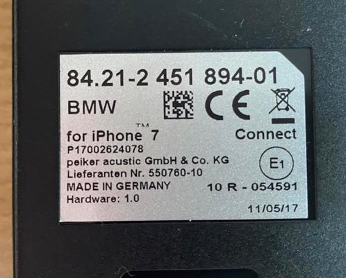 Originele BMW snap in adapter voor IPhone 7