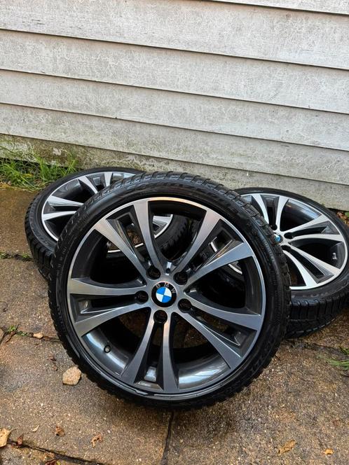 Originele bmw velgen met winterbanden (f20, f22)