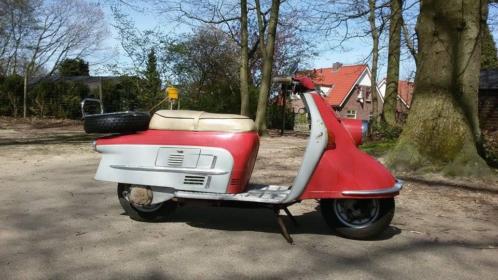 originele heinkel uit 1965 met originele tas en windscherm