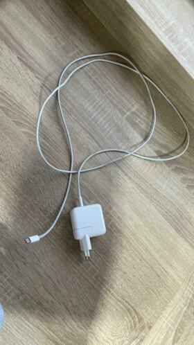 Originele MacBook USB-C Lichtnetadapter 30W