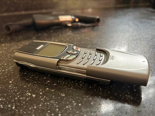 Originele Nokia 8890 of 8850 in top staat