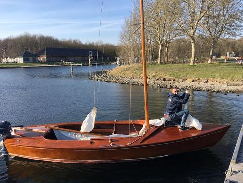 Originele Spanker (566) wedstrijdboot in topstaat