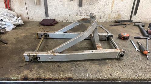 Originele stalen achterbrug van 750ss