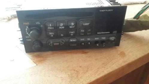 Originele theftlock autoradio.