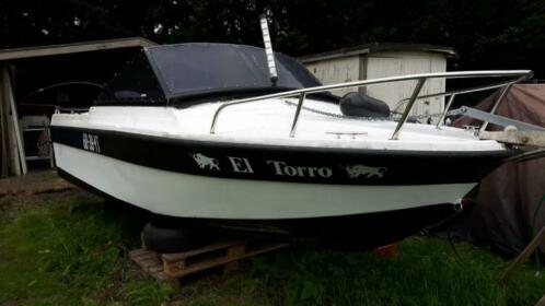 Orka 535 met 15 pk of 50 pk