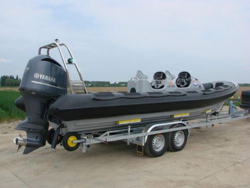Osprey Lynx 28 icm Yamaha 350 pk