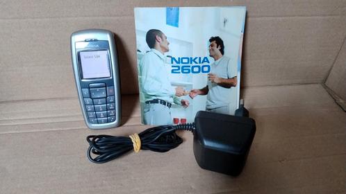 Oude GSM Nokia 2600 incl lader en instructieboekje