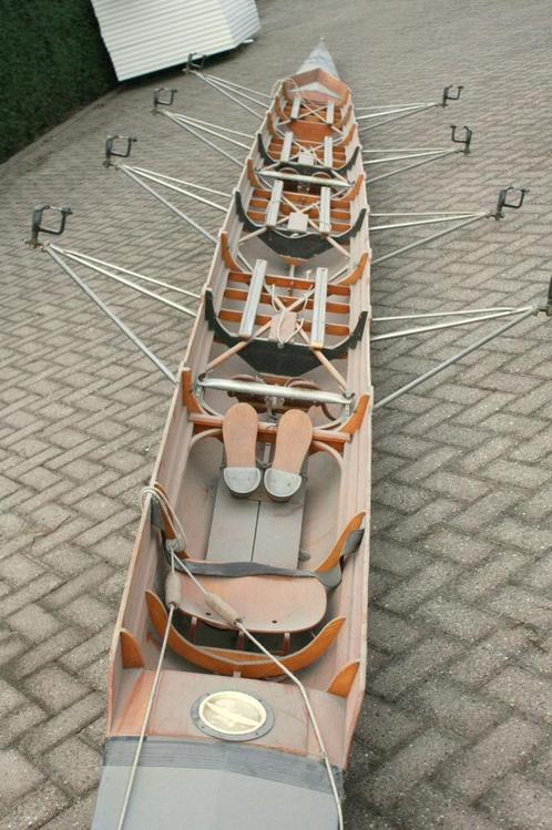 Oude houten wedstrijd roeiboot skiff kano 1974 decoratie