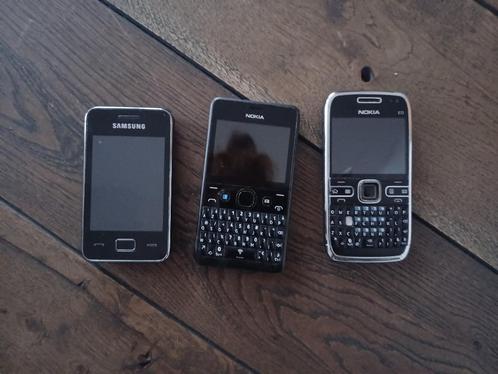 Oude mobiele telefoons