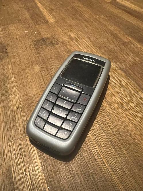 Oude Nokia 2600 verzamelaars telefoon mobiel zonder lader