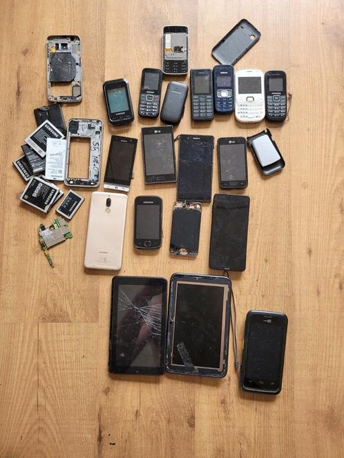 Oude smartphone tablets en gsmx27s