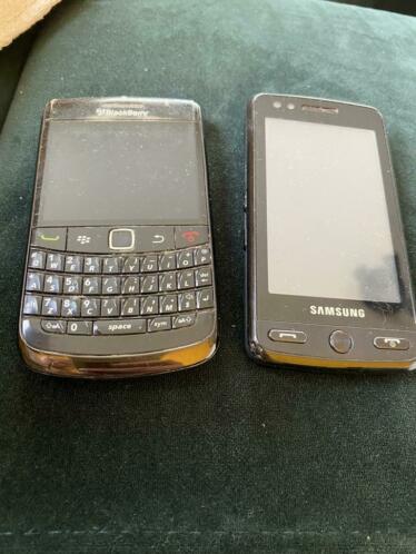 Oude telefoon BlackBerry amp Samsung