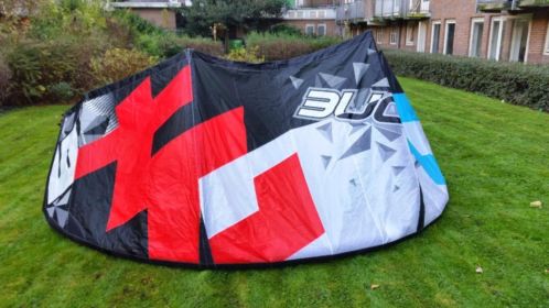 Ozone C4 9 m 2013 rood wit blauw