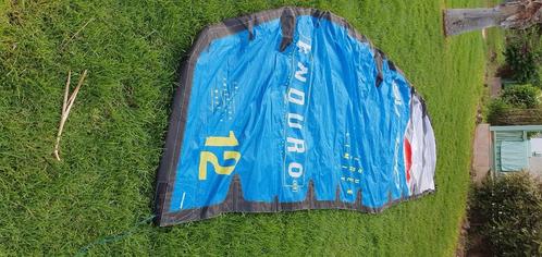 Ozone Enduro V3 Range in 7, 9 and 12 m with Bar in 50 cm an